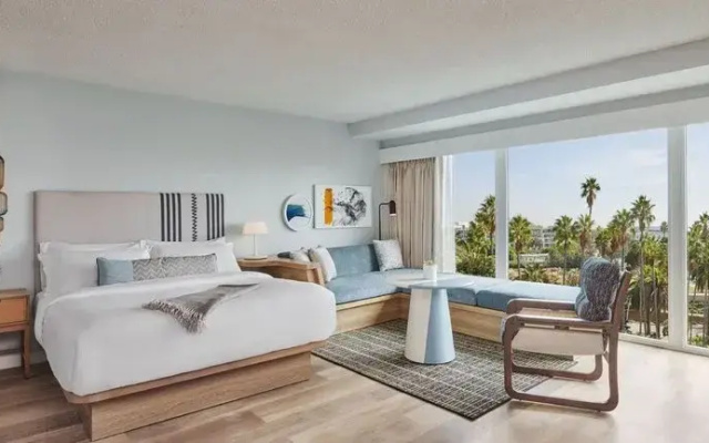 Double Suite Park View
