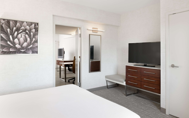 Accessible Quadruple Suite