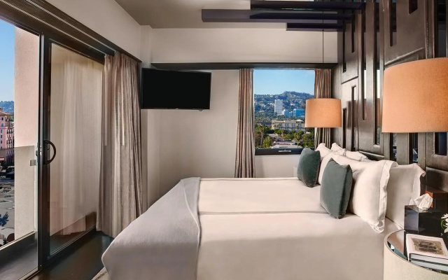 Wilshire Double Suite