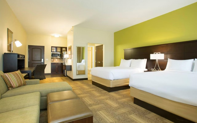 Twin Studio Suite