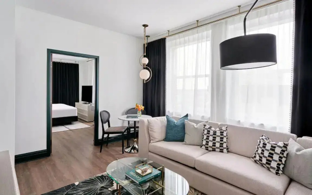 1 Bedroom Suite