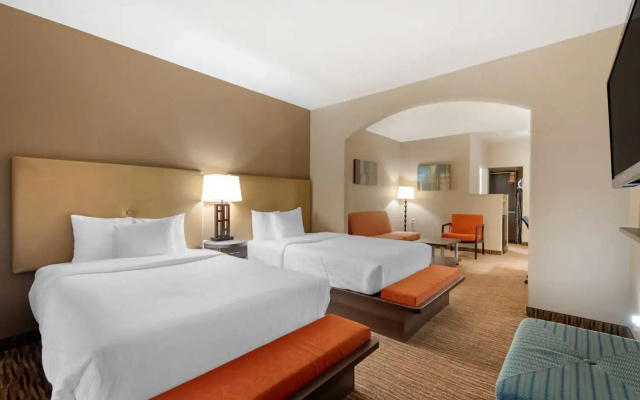 Twin Suite