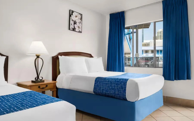 Deluxe Quadruple room