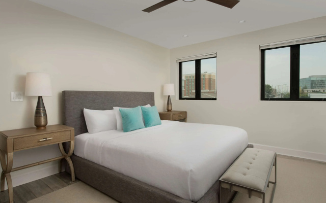 2 Bedrooms Double Suite