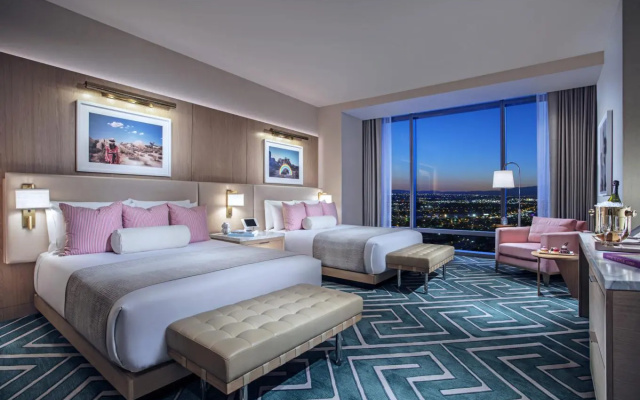 Blush Grand Suite