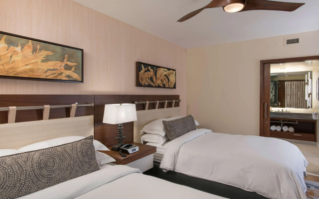 1 Bedroom Twin Suite with mountain view