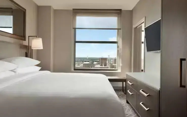 1 Bedroom Suite