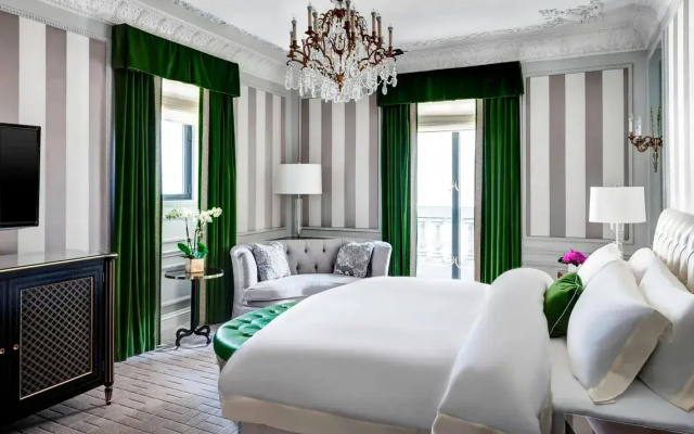 Presidential Suite with Butler Service