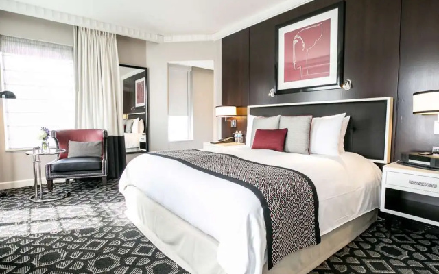 Luxury Corner Double room