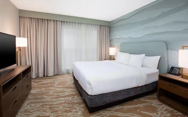 Mobility/Hearing Double Accessible Suite