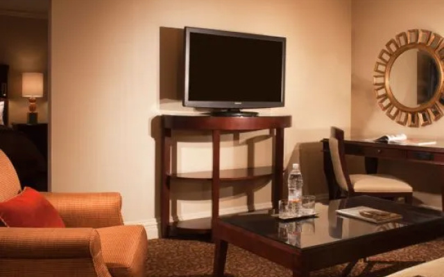 1 Bedroom Superior Quadruple Suite