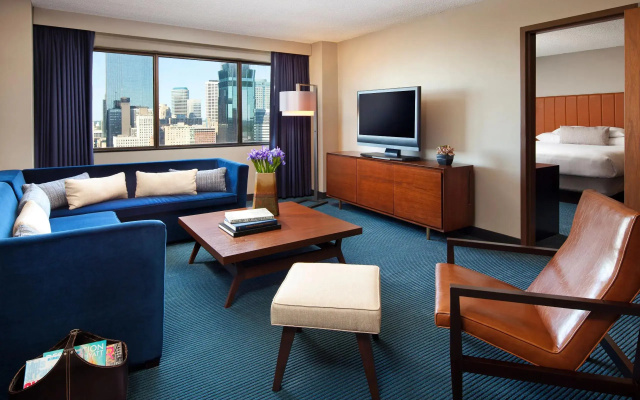 Select Double Suite