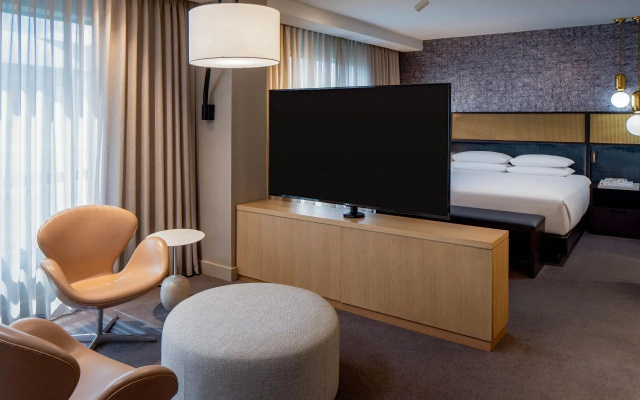 Diplomat Double Suite