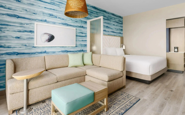 Standard Double room with balcony and with bay view