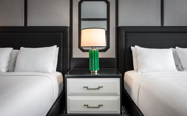 Colosseum Premium Twin room