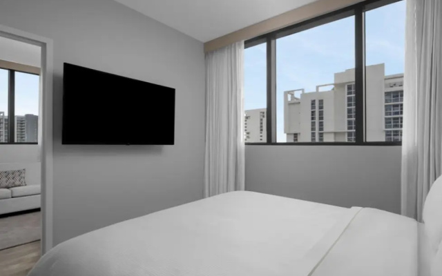 1 Bedroom Larger Double Suite with city view