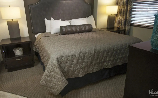 2 Bedrooms Suite
