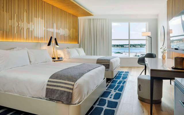 Accessible Twin room with city view