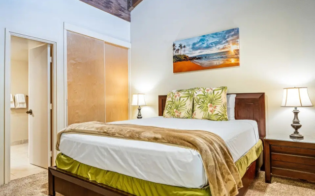 2 Bedrooms Standard room with partial ocean view