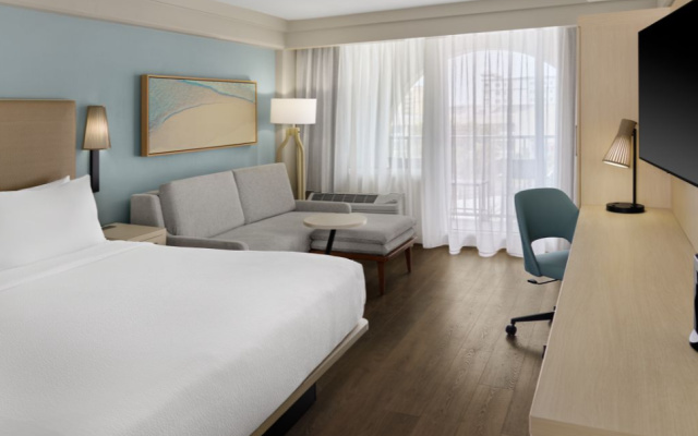 1 Bedroom Double Junior Suite with balcony and oceanfront