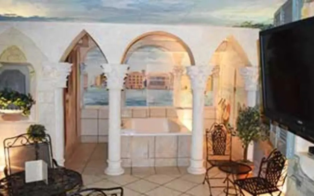 Double Venetian room