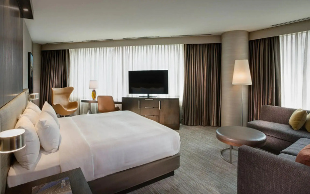 Deluxe Corner Double room