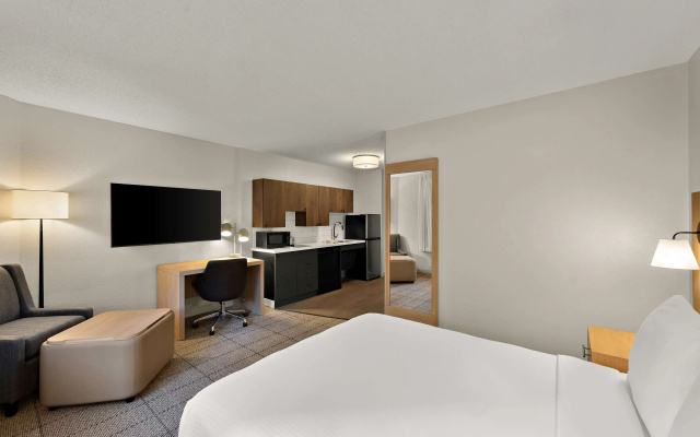 Accessible Double Studio