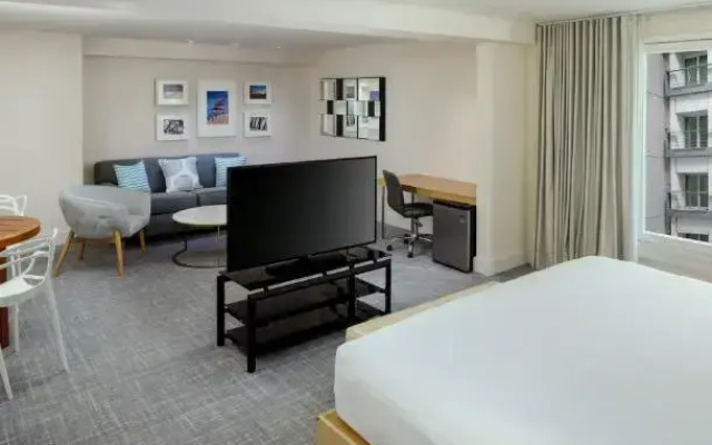 Accessible Double Junior Suite