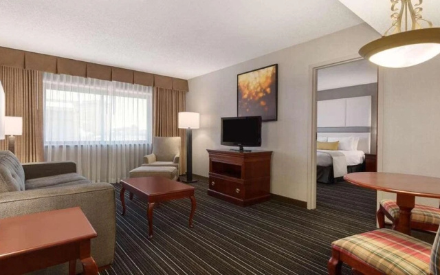 1 Bedroom Executive Double Suite