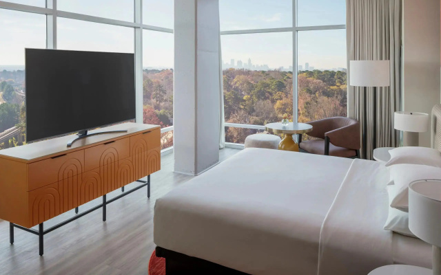 Buckhead Double Suite