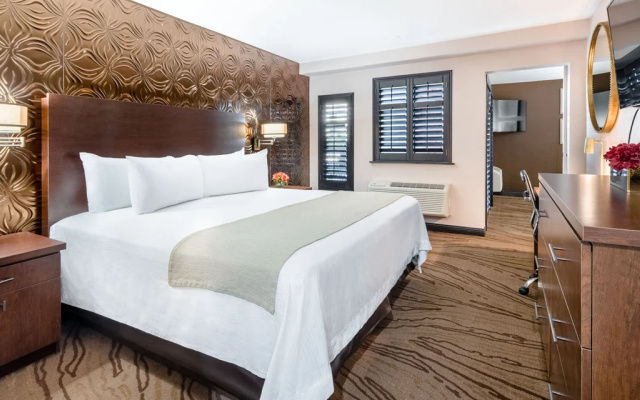 Double Suite