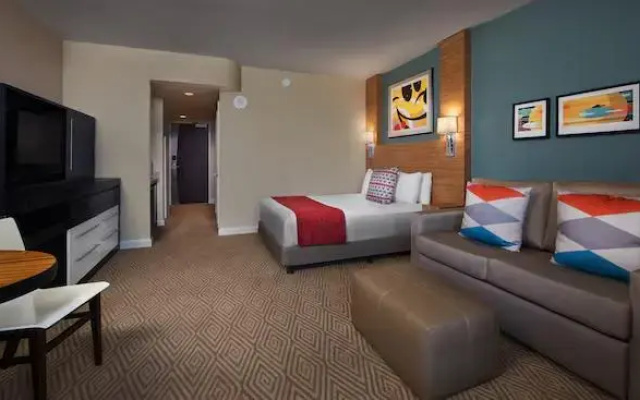 Deluxe Studio with lake view