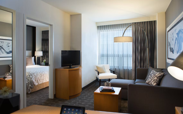 2-room Club Suite