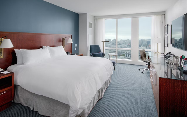 Premium Double room with Skyline View