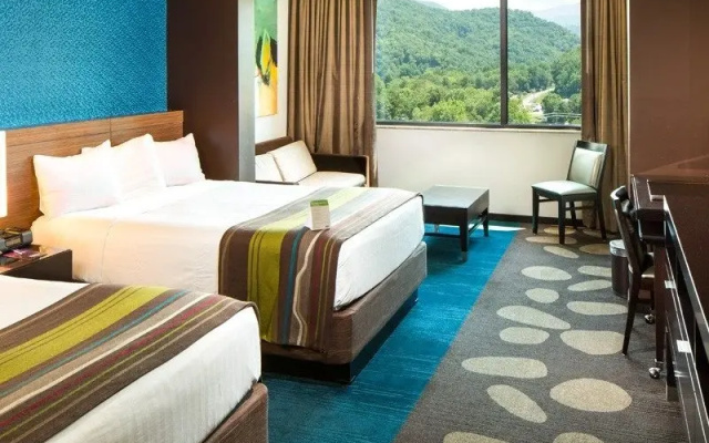 Twin Creek Room
