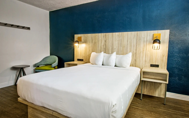 Clubhouse room