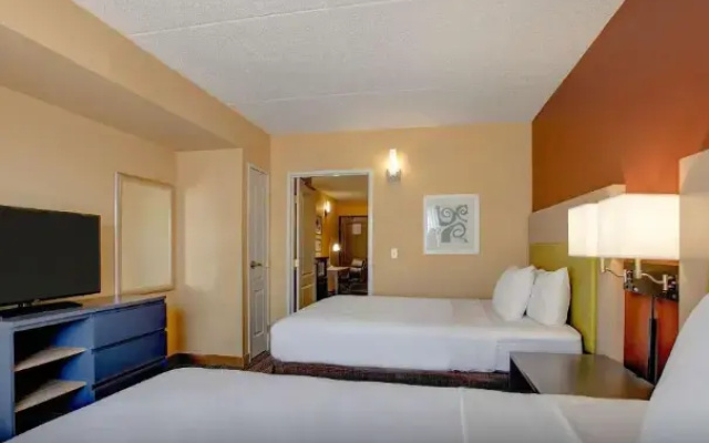 Quadruple Suite