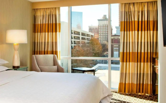 Corner Quadruple Suite