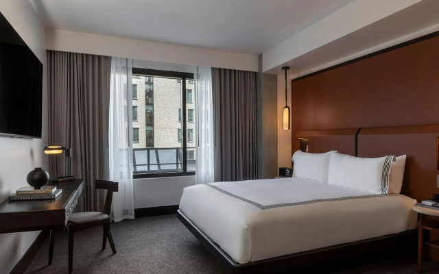 Thompson Suite
