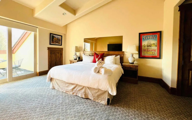 Penthouse Suite