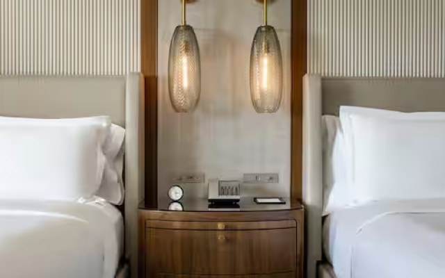 2 Bedrooms Astoria Suite with balcony