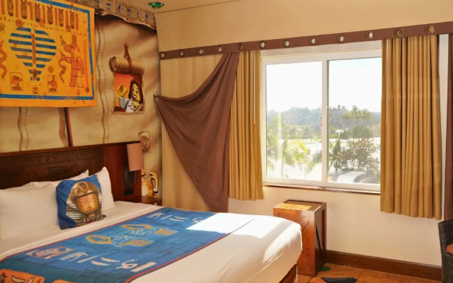 Adventure Fully Themed room