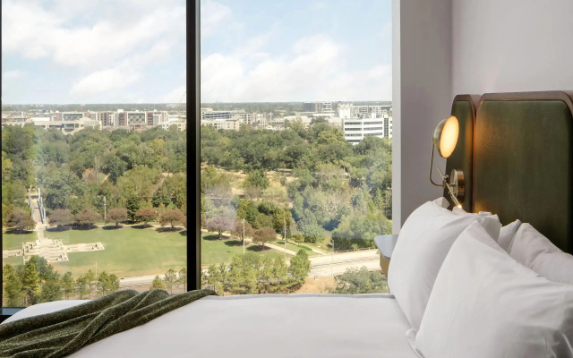 1 Bedroom Bayou Park Double Suite