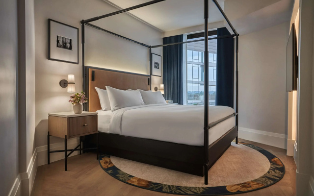 1 Bedroom Double Suite with partial river view