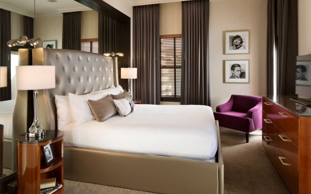 Penthouse Suite