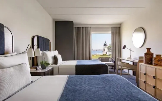 Quadruple room with balcony and with water view