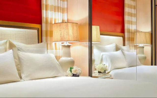 Encore Double Tower Suite