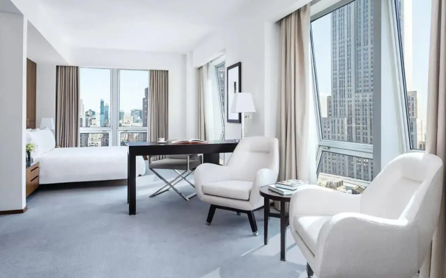 Double Junior Suite with Empire State Building view