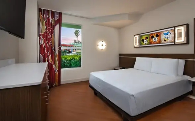Family Accessible Double Suite