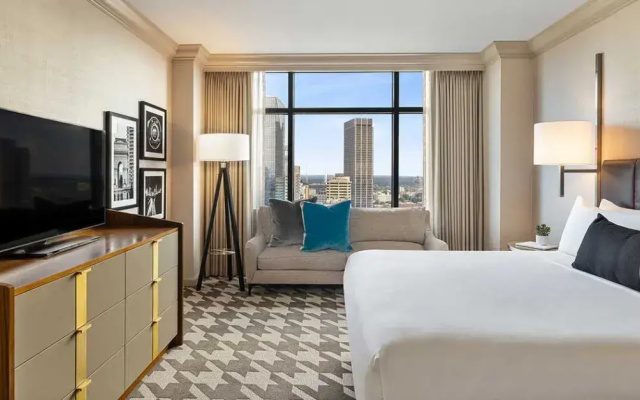 Luxury Governor Double Suite